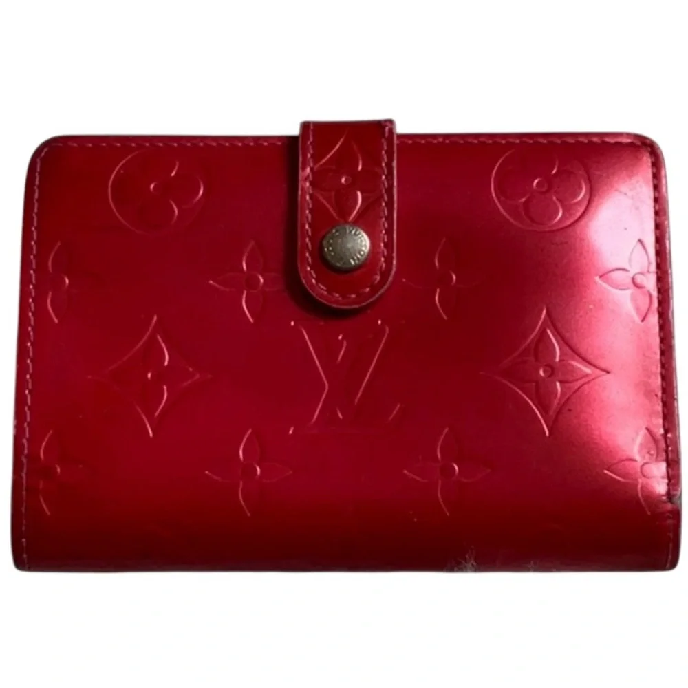 Louis Vuitton Red Wallet pink interior